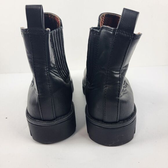 B.O.C. By Born Erin Womens Chelsea Ankle Boot Leather pull on Black Size 7.5M - Picture 7 of 10